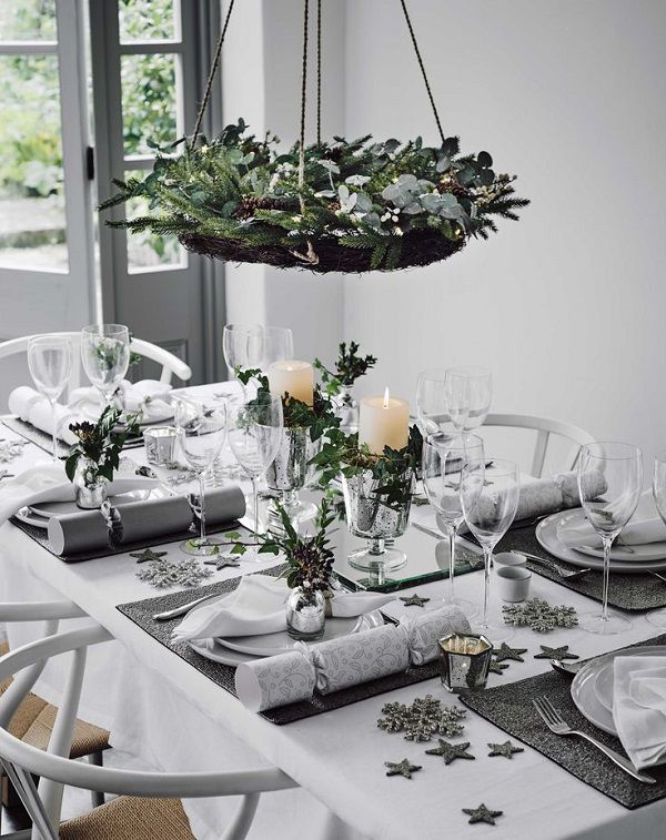 tavola natale scandinavo piante